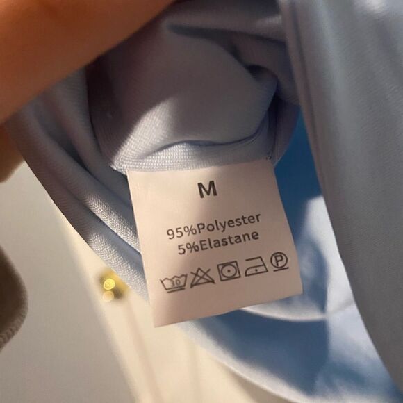 Women’s square neck crop top NWOT - Picture 4 of 4